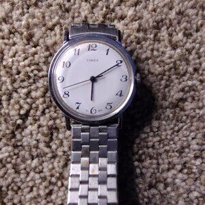 Timex QUARTZ Analog Dial Stainless Steel Speidle Band Men's Watch